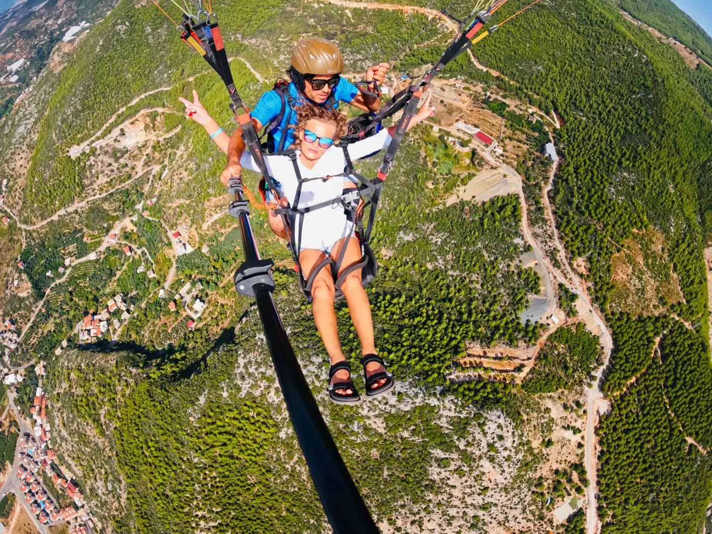 PARAGLIDING · 1