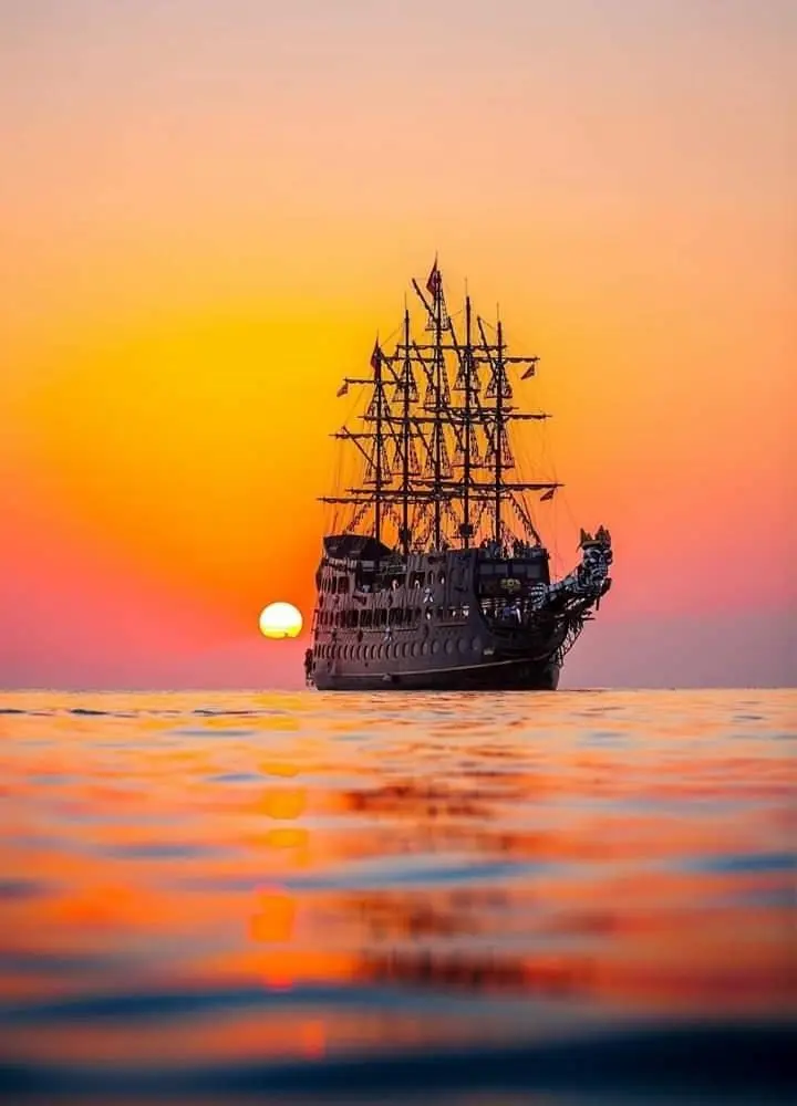 Legend Kral Piraten Bootstour (Alkohol inklusive) · 1