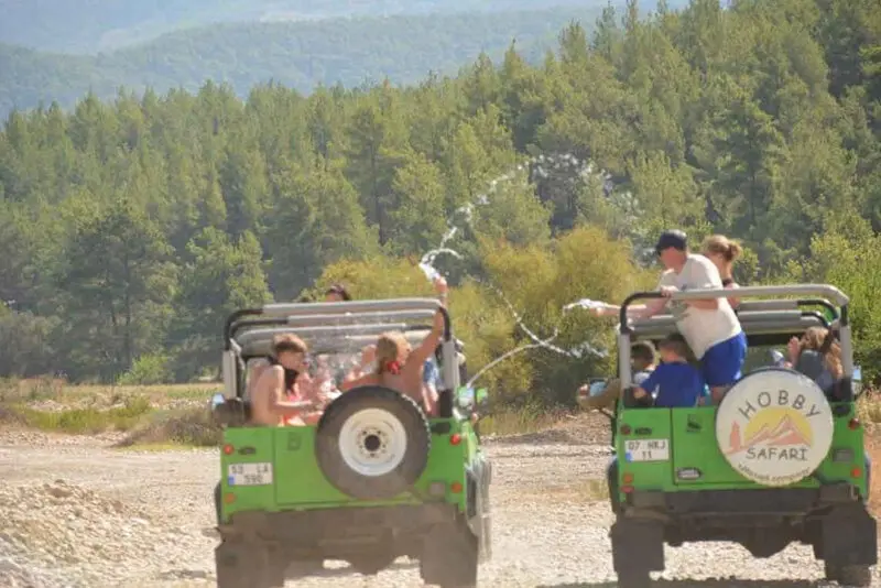Jeep Safari · 1